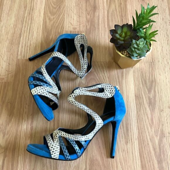 NWOB Roberto Cavalli Snakeskin Suede Stiletto Strappy Heels - Picture 1 of 13